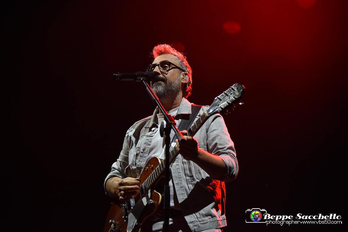 VBS_9276 - Concerto Brunori sas - Tour 2022.jpg